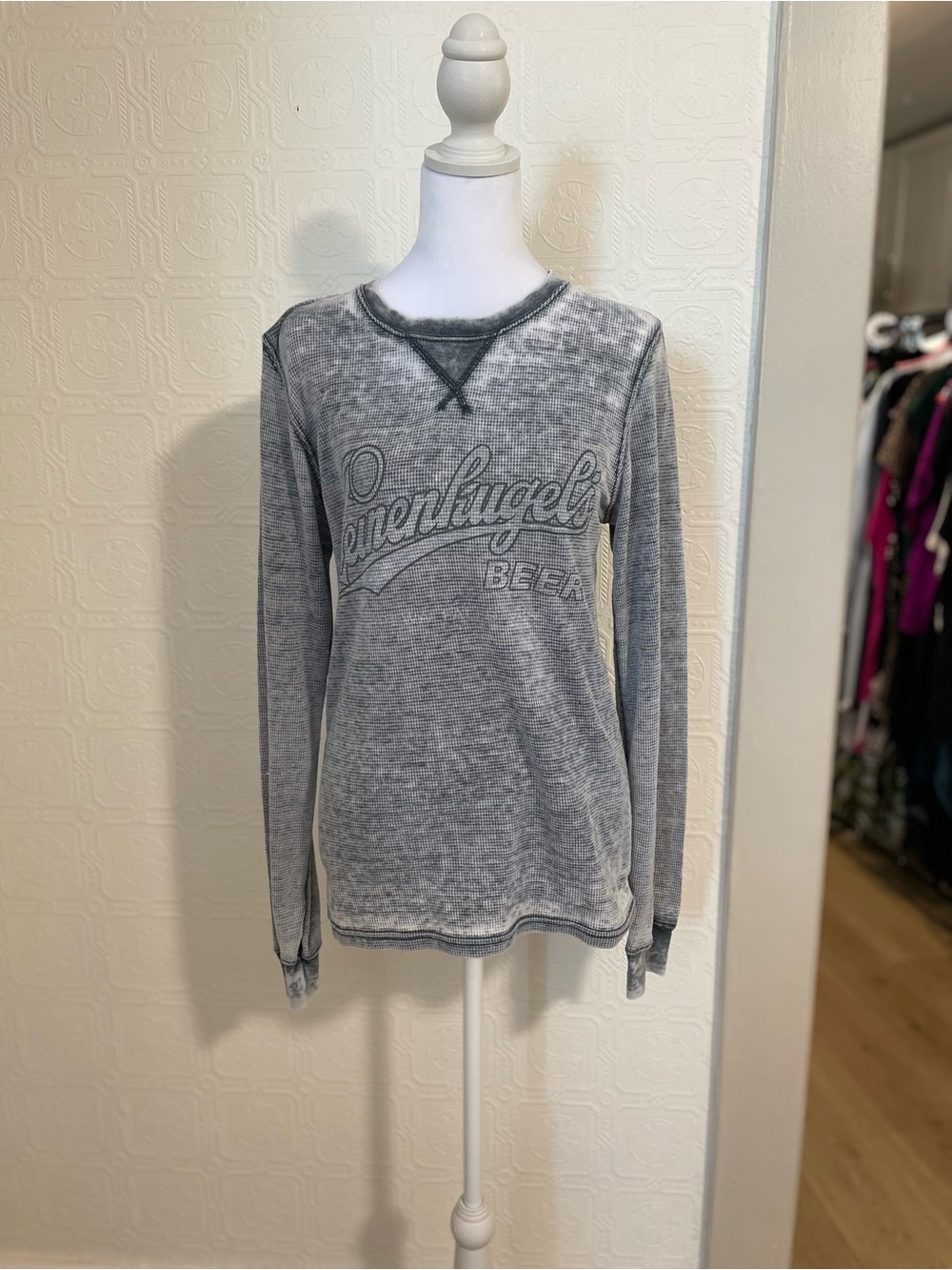 J. America Heather Gray Waffle-Knit Pullover